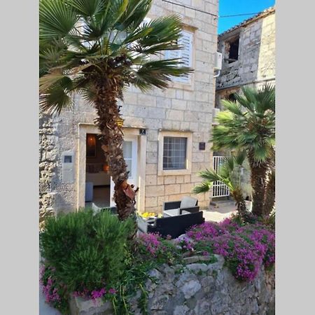 Studio Apartment Marella Vis Exterior photo